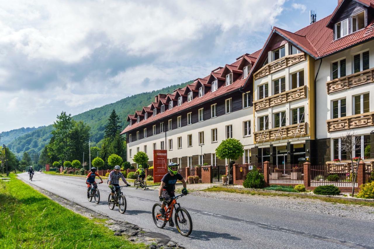 Gronie Ski & Bike Щирк Екстер'єр фото